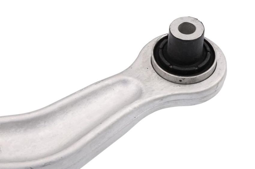 URO Parts 33321094210 Control Arm