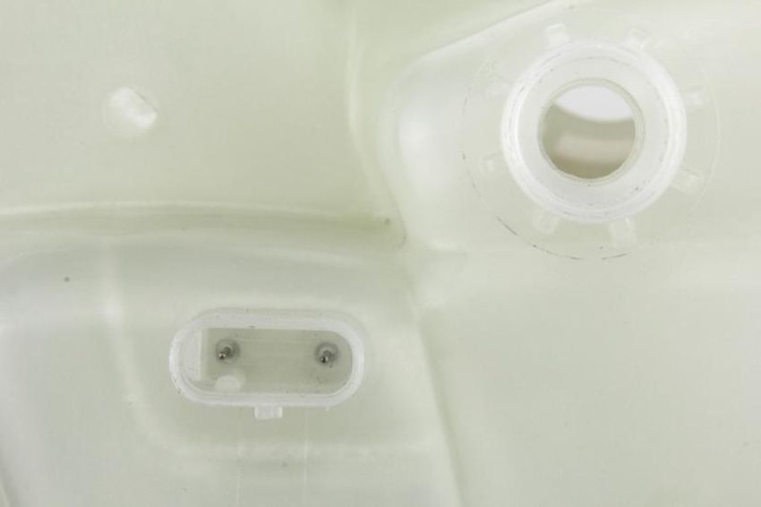 URO Parts 4475000149 Expansion Tank
