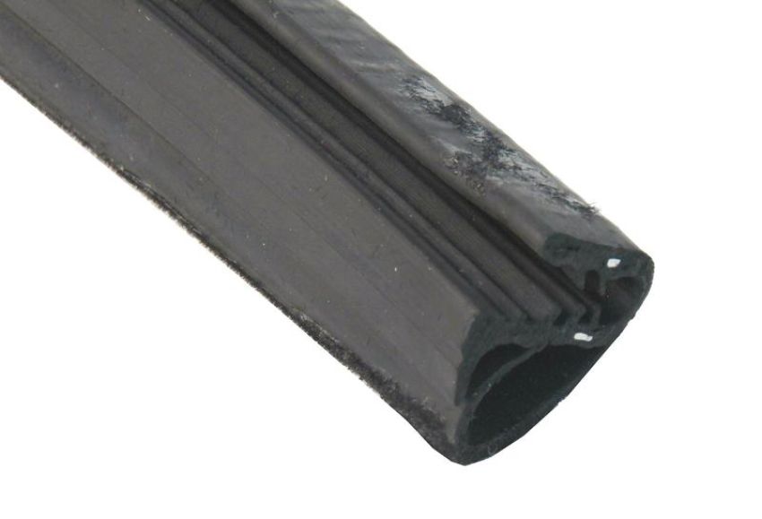URO Parts 477837471B Door Window Belt Weatherstrip