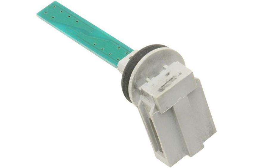 URO Parts 4B0820539 A/C Temp Switch
