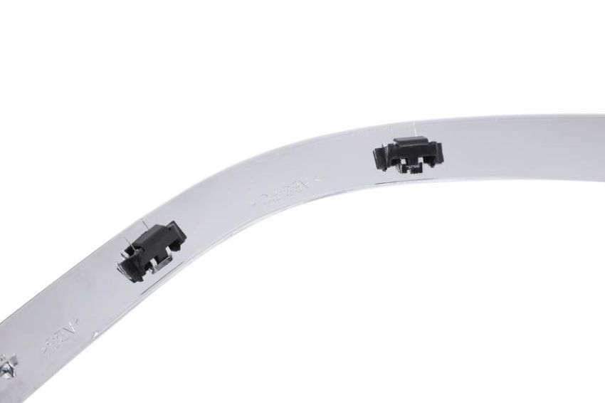 URO Parts 51139813823 Headlight Trim Ring