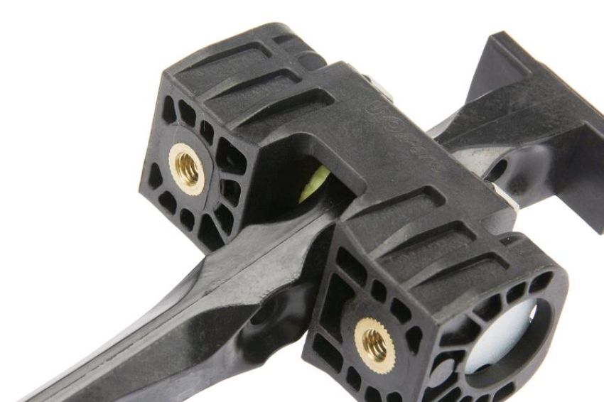 URO Parts 51217176811 Door Check