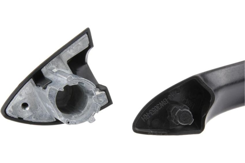 URO Parts 51218243618K Outer Door Handle Kit