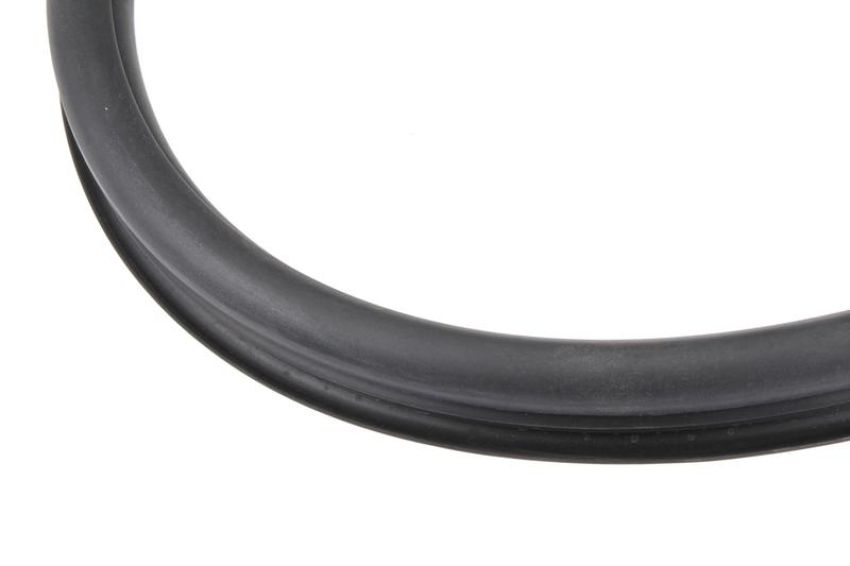 URO Parts 51311831958 Windshield Seal