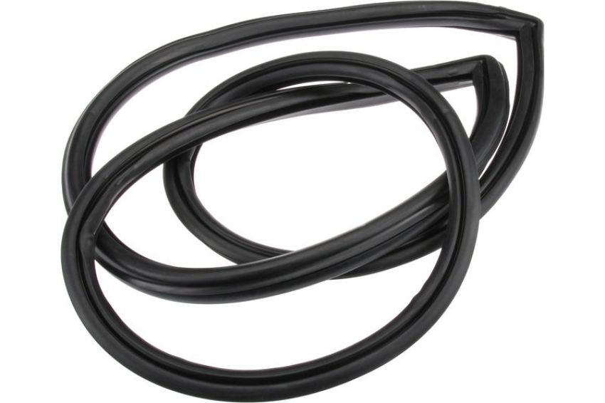 URO Parts 51311913888 Rear Window Seal