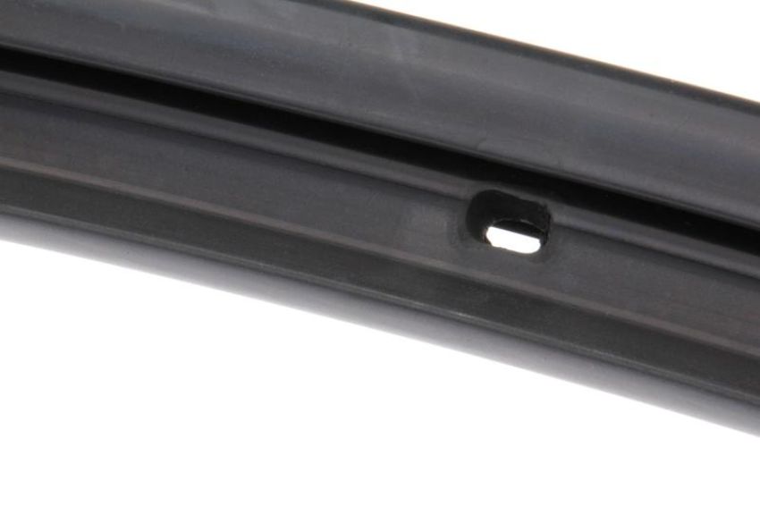 URO Parts 51311972248 Windshield Seal