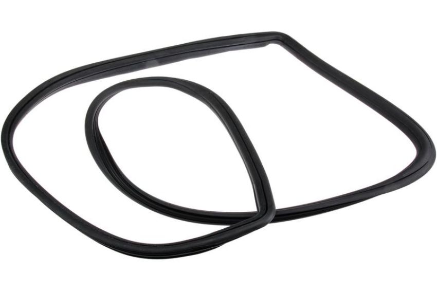 URO Parts 51317440104 Windshield Seal