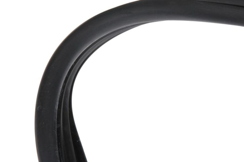 URO Parts 51317440104 Windshield Seal