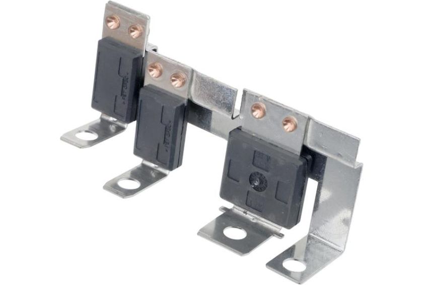 URO Parts 5C0937629B Multi Purpose Fuse