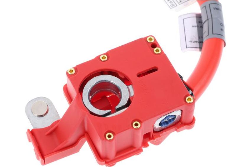 URO Parts 61129217036 Battery Cable