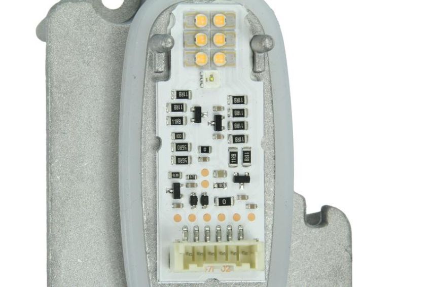 URO Parts 63117339055 LED Turn Signal Control Module