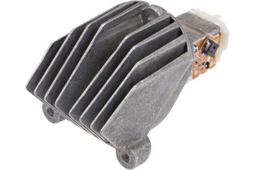 URO Parts 63117343876 Daytime Running Light Module Set