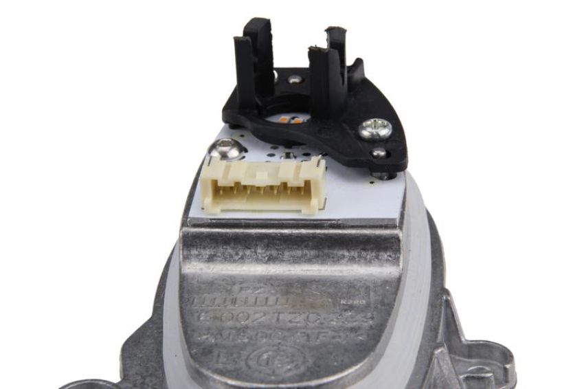 URO Parts 63117466109 LED Turn Signal Control Module