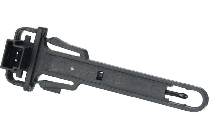 URO Parts 64119116269 A/C Evaporator Temperature Sensor