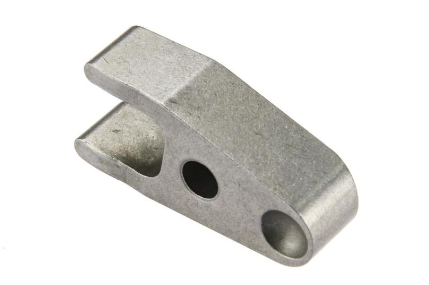 URO Parts 6420160038 Fuel Injector Retaining Bracket