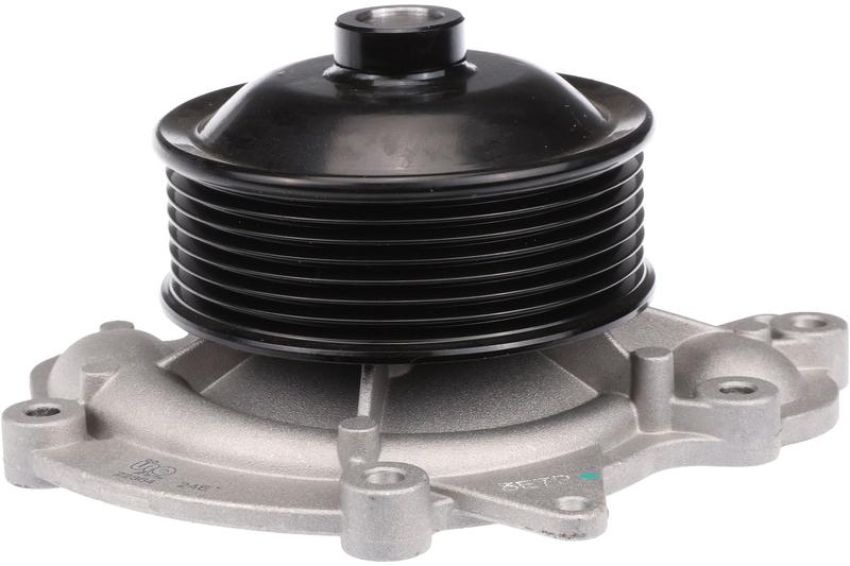 URO Parts 6422000701 Water Pump