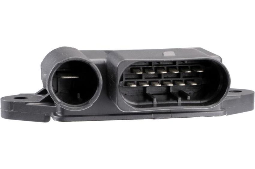 URO Parts 6429001302 Glow Plug Control Unit