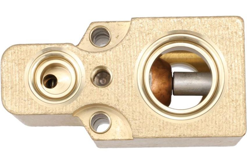 URO Parts 6N0820679C Expansion Valve
