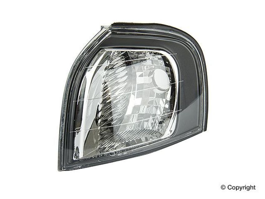URO Parts 8620463 Turn Signal Light