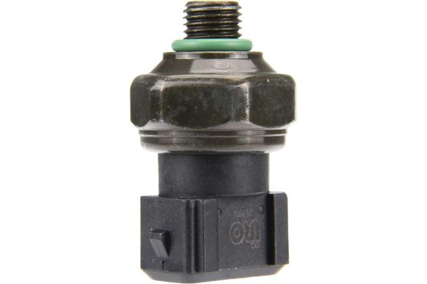 URO Parts 8623270 A/C Pressure Switch