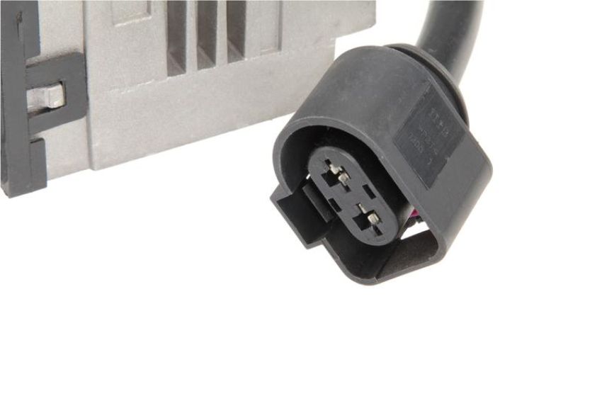 URO Parts 8D0959501C Fan Control Unit
