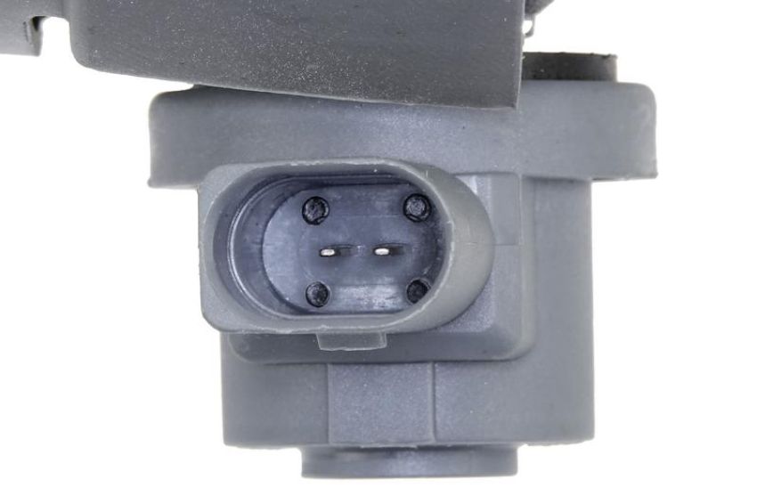 URO Parts 8E0199379BJ Engine Mount