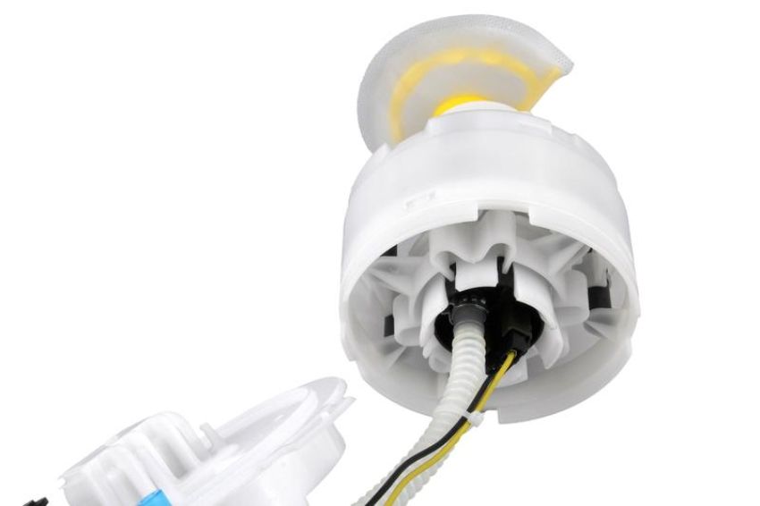 URO Parts 8E0906087P Fuel Pump Assembly
