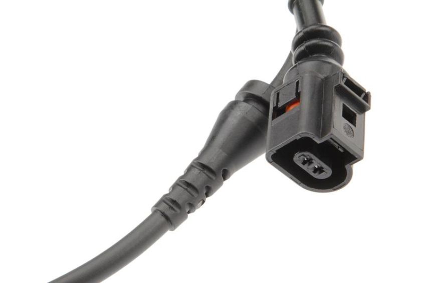 URO Parts 8E0927803B ABS Speed Sensor