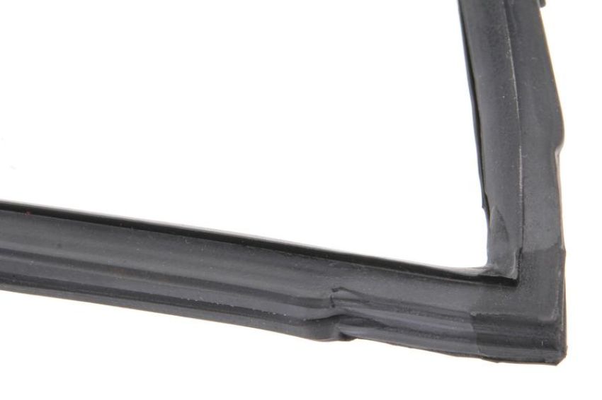 URO Parts 90154319120 Quarter Window Glass Seal