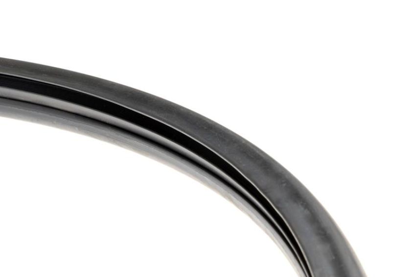 URO Parts 909029 Windscreen Seal