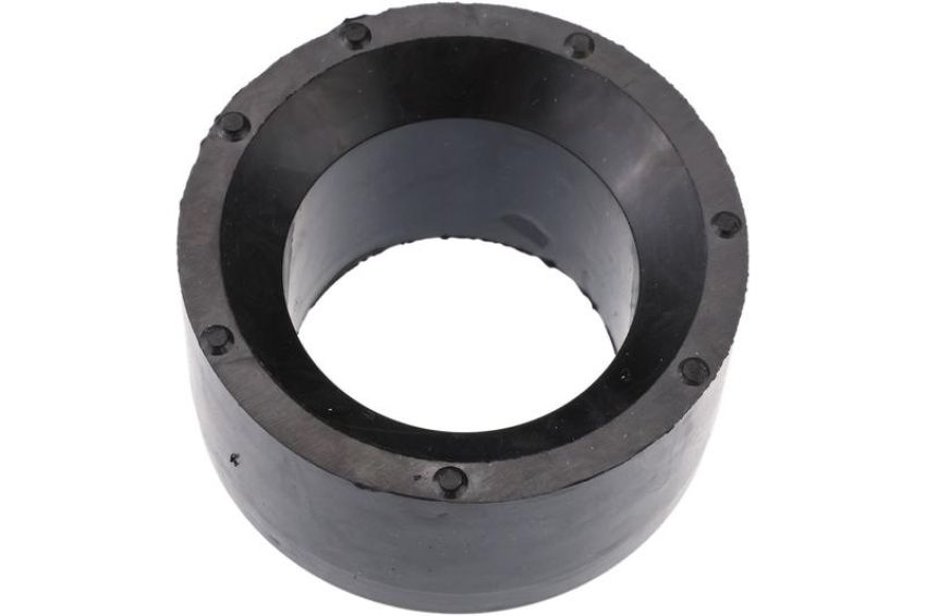 URO Parts 91133300900B Rear Spring Plate Bushing Set