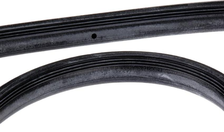 URO Parts 91153109502 Door Seal