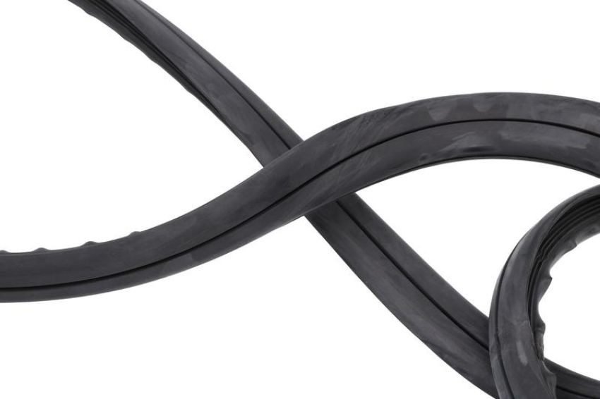 URO Parts 91154122503 Windshield Seal