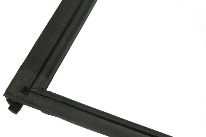 URO Parts 91154303601 Quarter Glass Seal