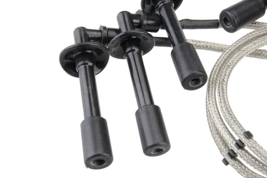 URO Parts 911609010011ST Spark Plug Wire Set