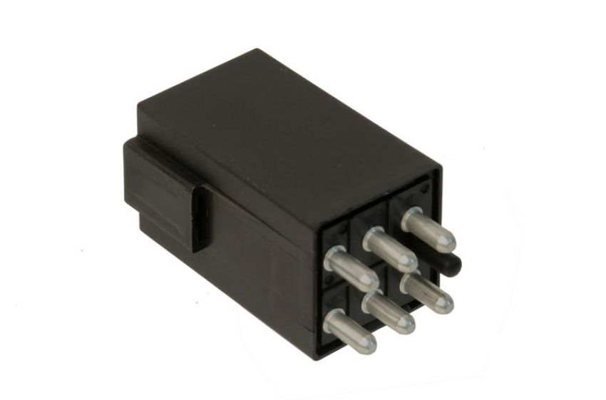 URO Parts 91161815400 DME/Fuel Pump Relay