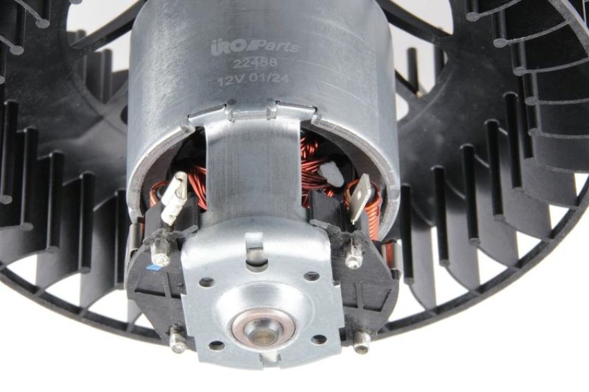 URO Parts 91162490600 A/C Evaporator Motor