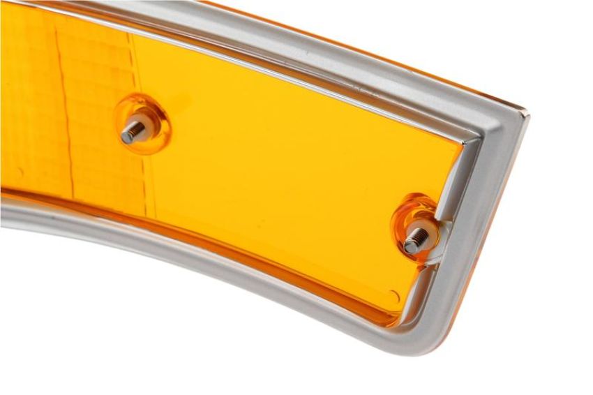 URO Parts 91163192103 Turn Signal Lens