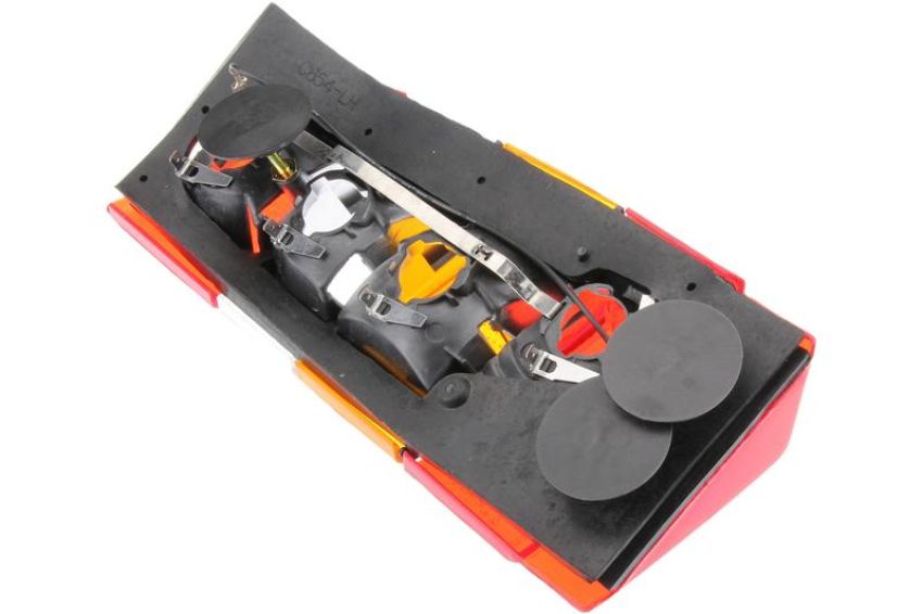 URO Parts 9127609 Tail Light Assembly