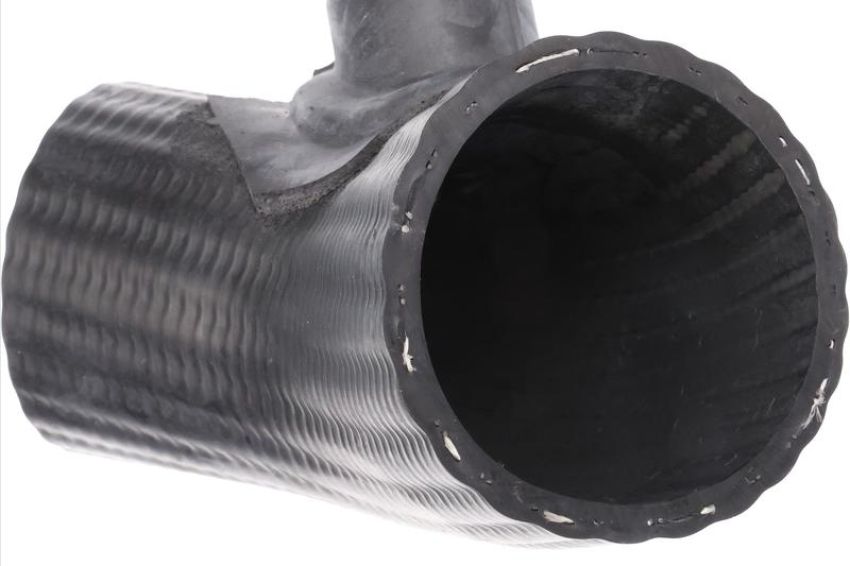 URO Parts 9161093 Intercooler Hose