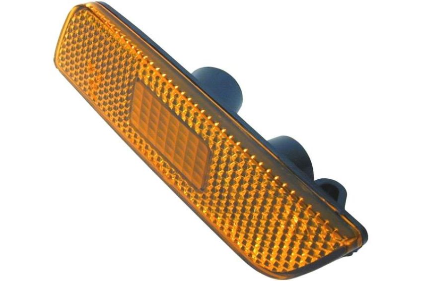 URO Parts 9188263 Side Marker Light