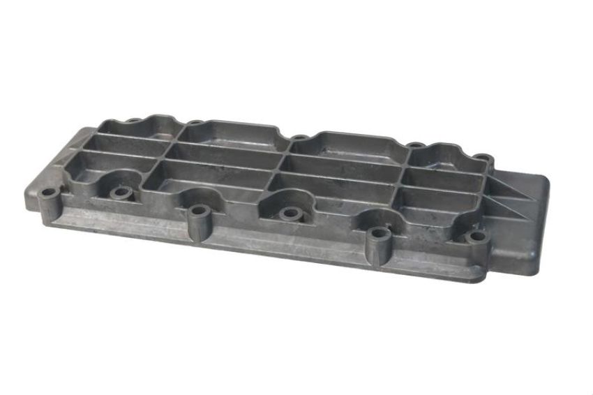 URO Parts 93010511605 Valve Cover