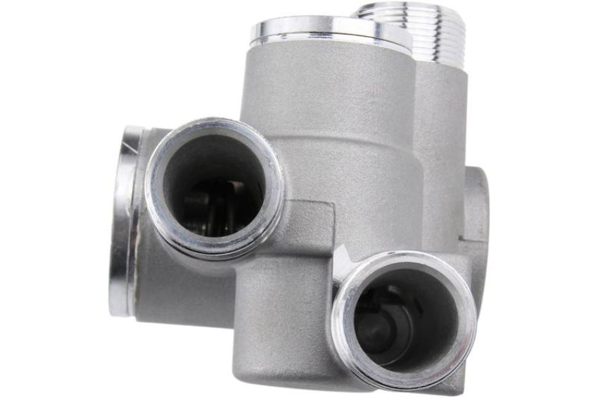 URO Parts 93010701700 Oil Thermostat Assembly