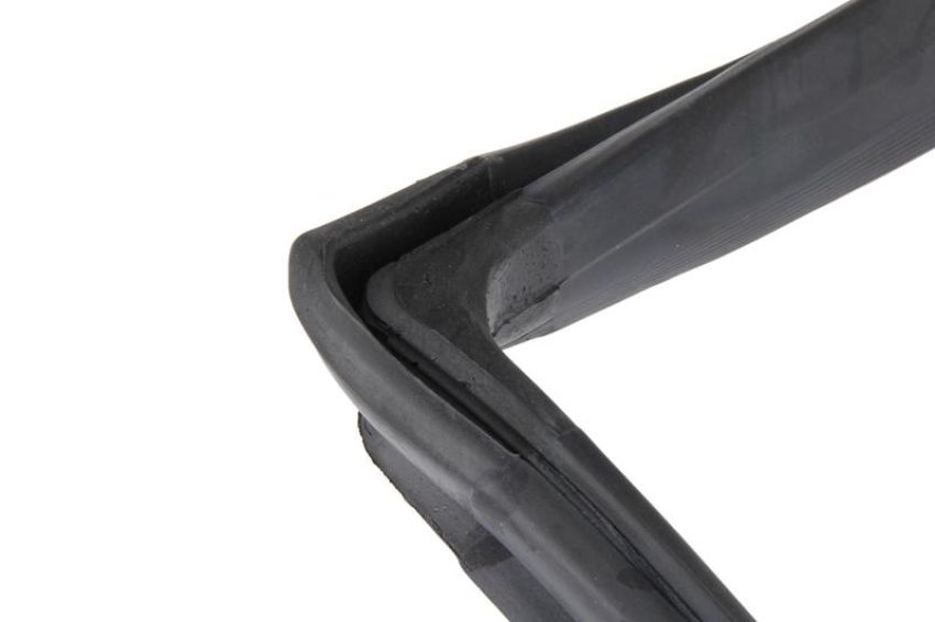 URO Parts 94453709100 Door Seal
