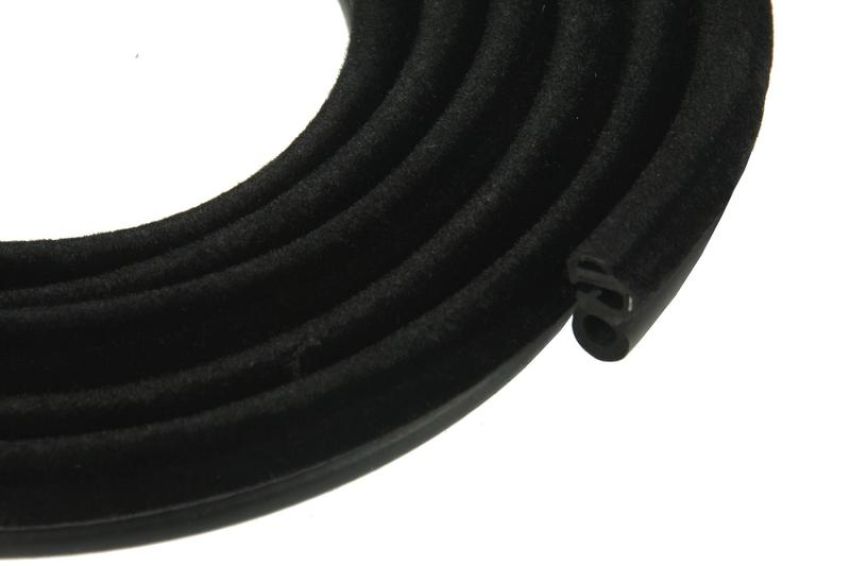URO Parts 94456411401 Sunroof Seal