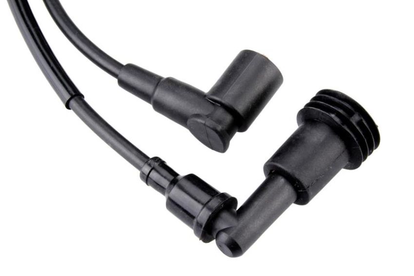 URO Parts 94460901590 Spark Plug Wire Set