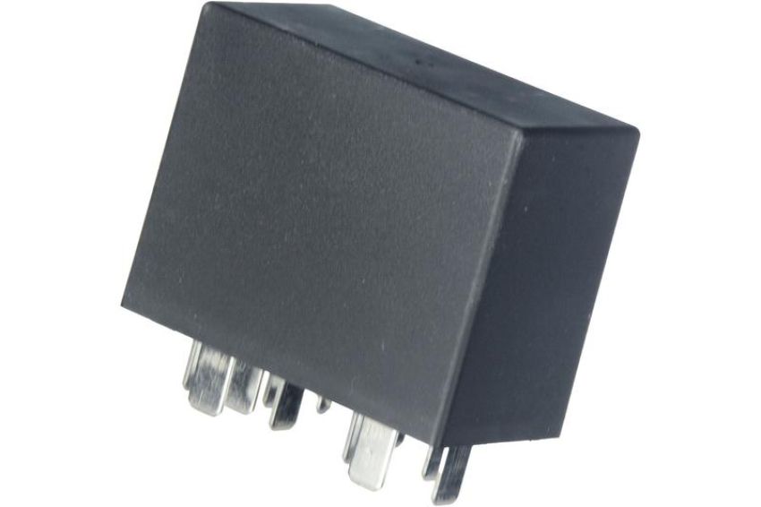 URO Parts 94461510405 Auxiliary Engine Cooling Fan Relay
