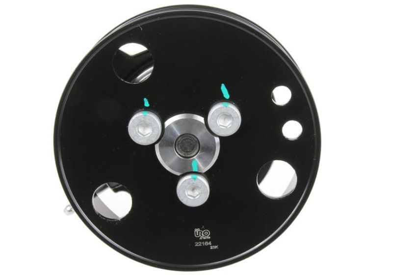 URO Parts 95810603303 Water Pump