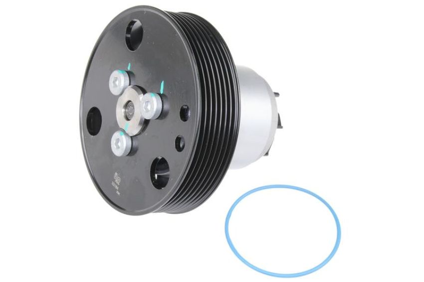 URO Parts 95810603303 Water Pump