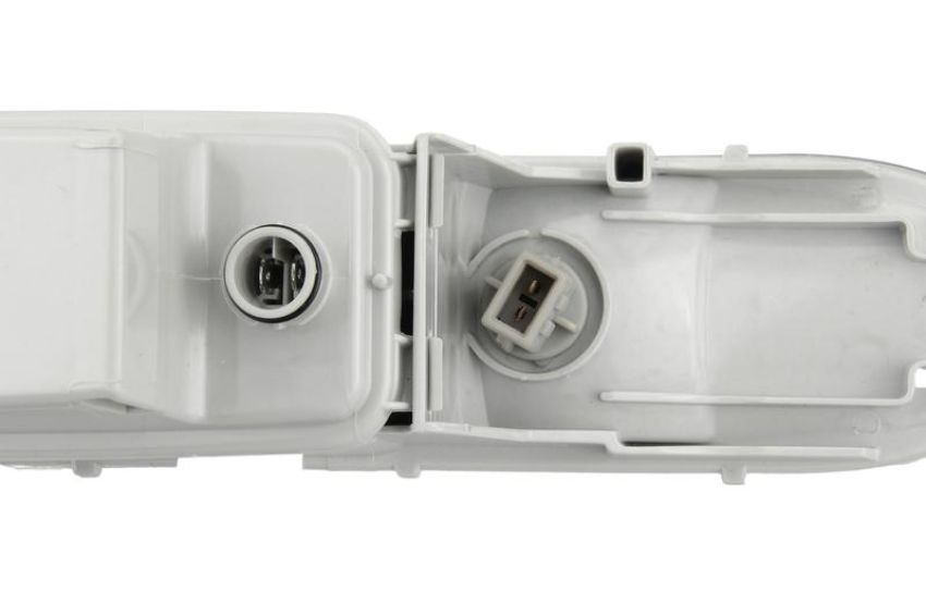 URO Parts 99363108200 Fog Light